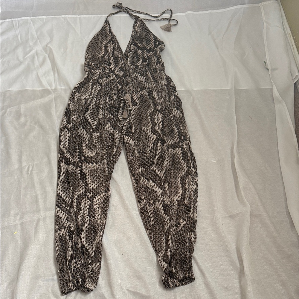Chic Halter Snake Print Jumpsuit
